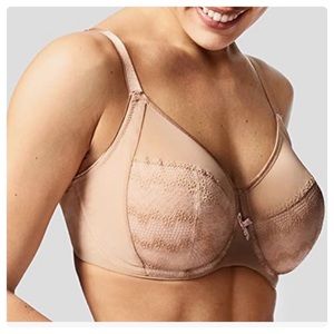 Chantelle Révèle Moi Smooth Seam Minimizing Bra